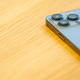 Imagen para el artículo titulado Europa impone un cargador común: el iPhone tendrá que usar USB-C o eliminar la carga por cable